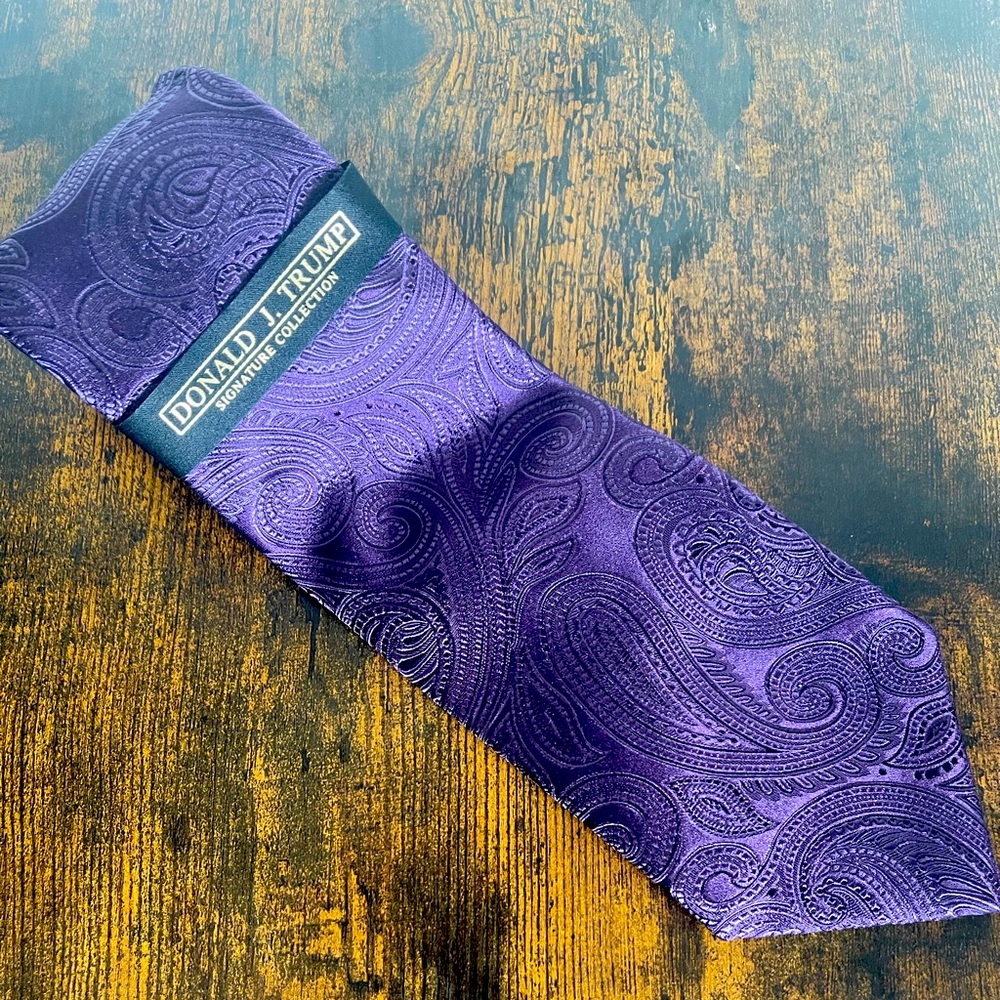 Donald J. Trump Signature Collection Tie